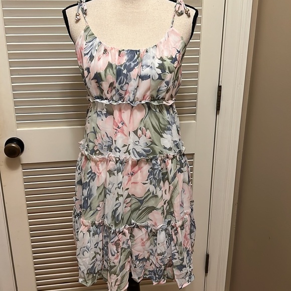 108. Round Neck Spaghetti Straps Floral Skater Minidress - Picture 6 of 14